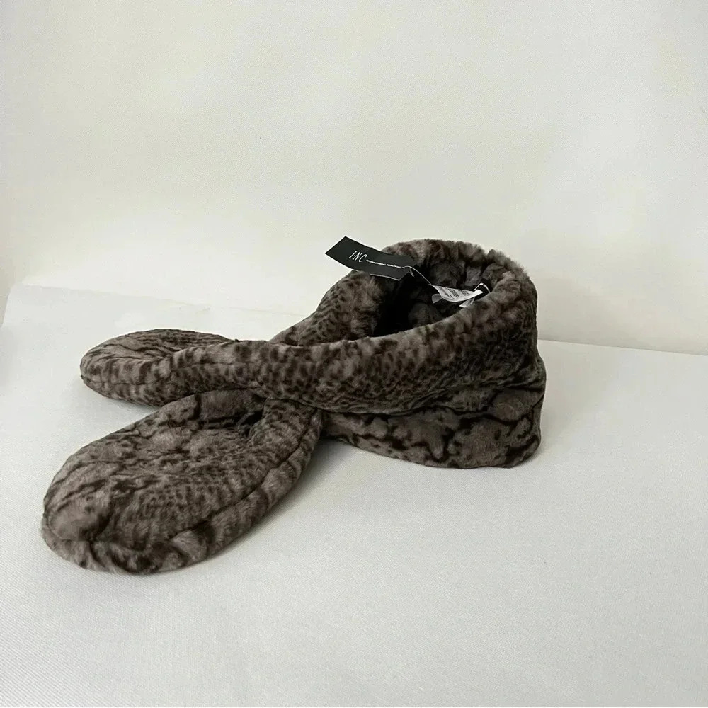 I.N.C Pull-Through Faux -Fur Scarf Snake Print Gray And Black Cozy - Picture 5 of 8